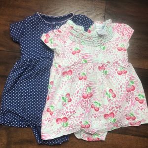 Baby girl dresses bundle (2)